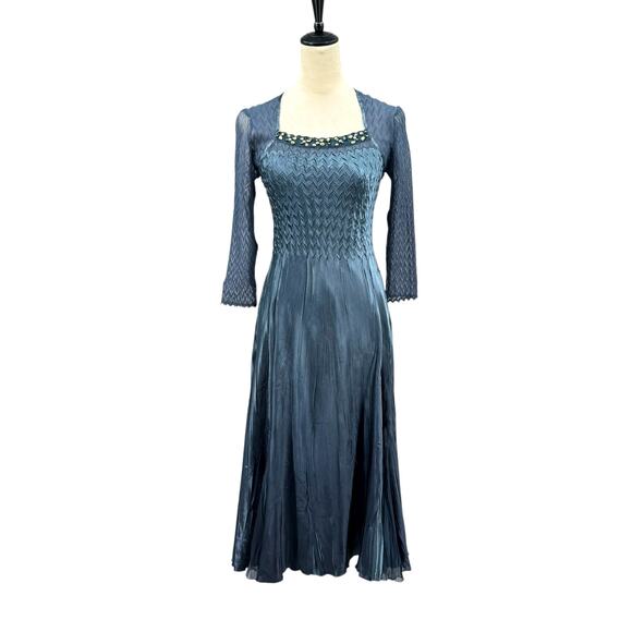 Komarov Textured Crinkle Charmeuse Chiffon Jeweled Fit & Flare Cocktail Dress - Picture 1 of 14